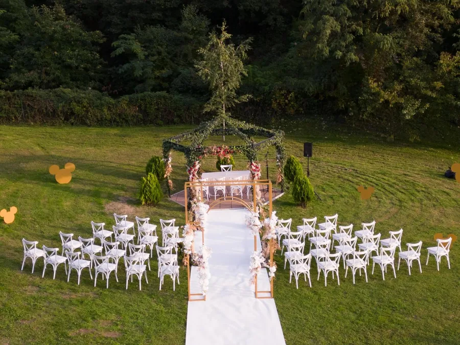 Imanje Marincel obred vjenčanja na otvorenom u prirodi.