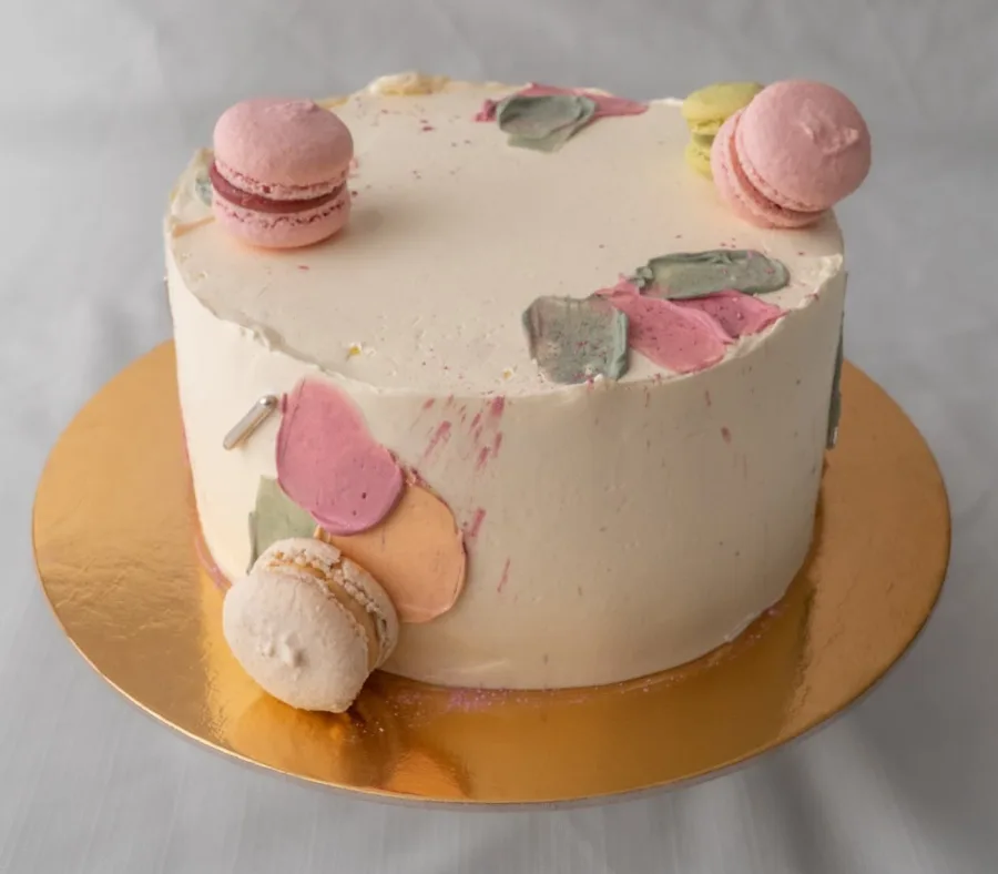 Bijela torta s makaronima Split.