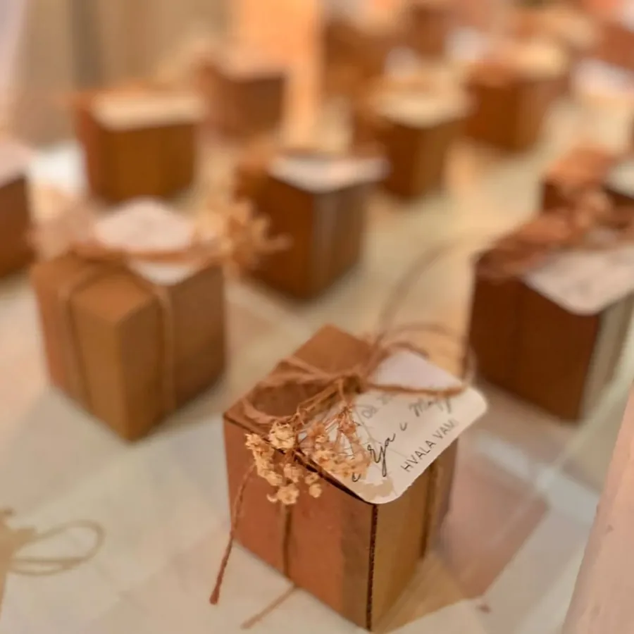 zahvalnice decorea champagne tower zagreb 5 1